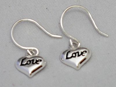 alisha - AYE 587 SILVER HEART SHAPE EARRINGS